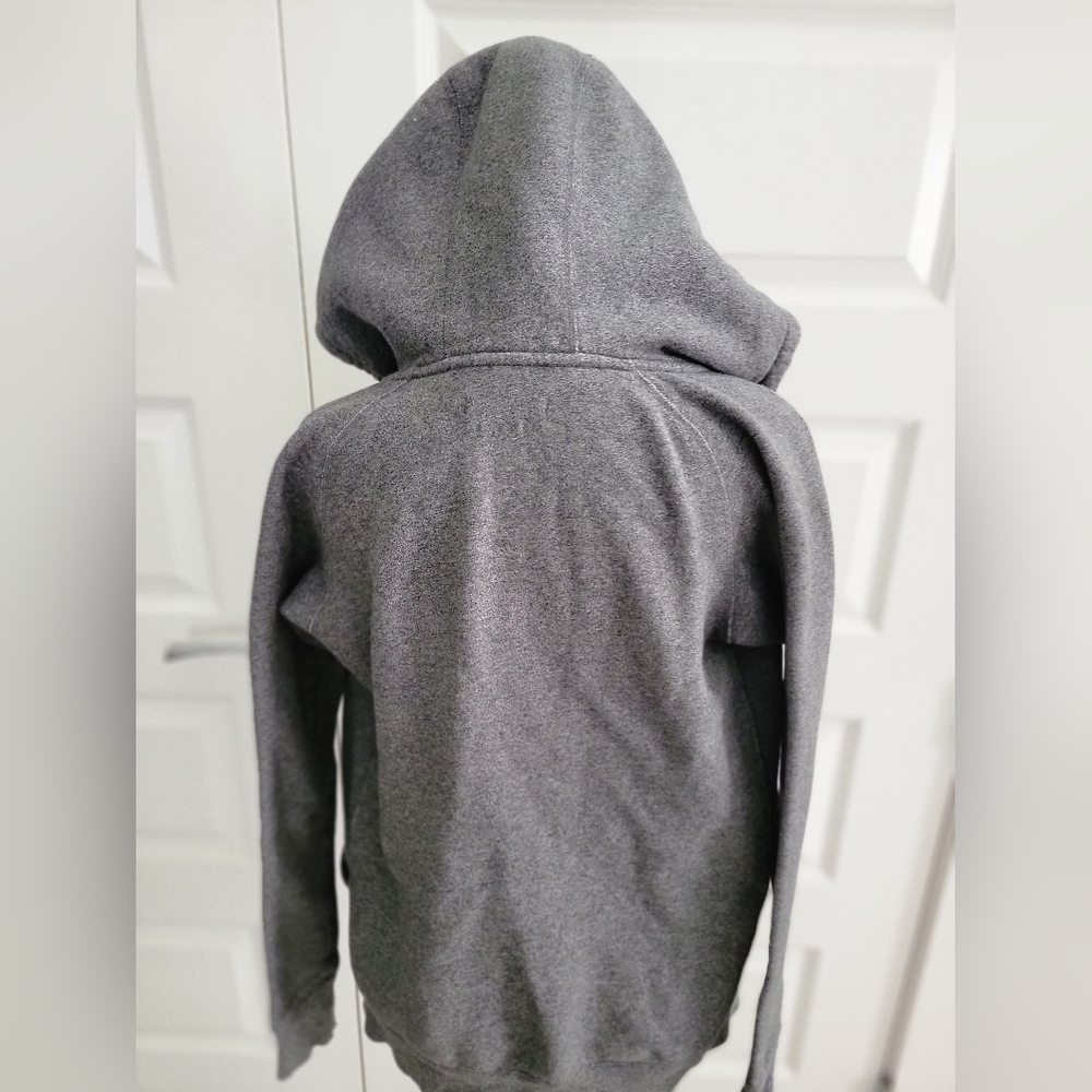 TNA hoodie sweater